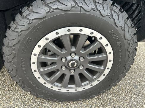 Used 2024 INEOS Grenadier AWD/4WD image 9