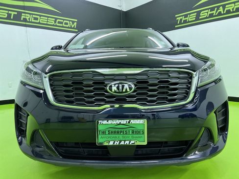 Used 2020 Kia Sorento LX w/ LX I4 Convenience Package AWD/4WD image 3