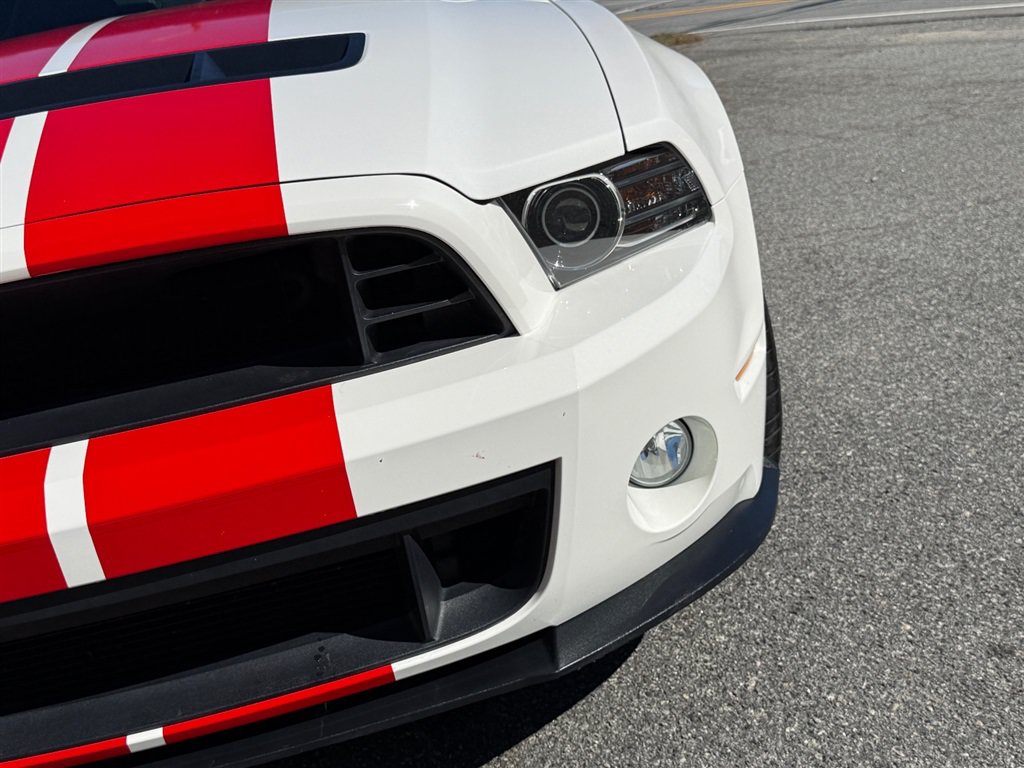 Used 2013 Ford Mustang Shelby GT500 RWD image 13
