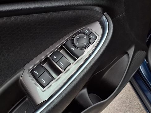 Used 2019 Chevrolet Malibu LT w/ Driver Confidence Package image 26