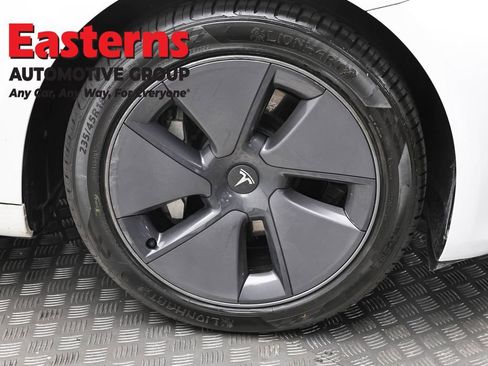 Used 2023 Tesla Model 3 Standard Range RWD image 25