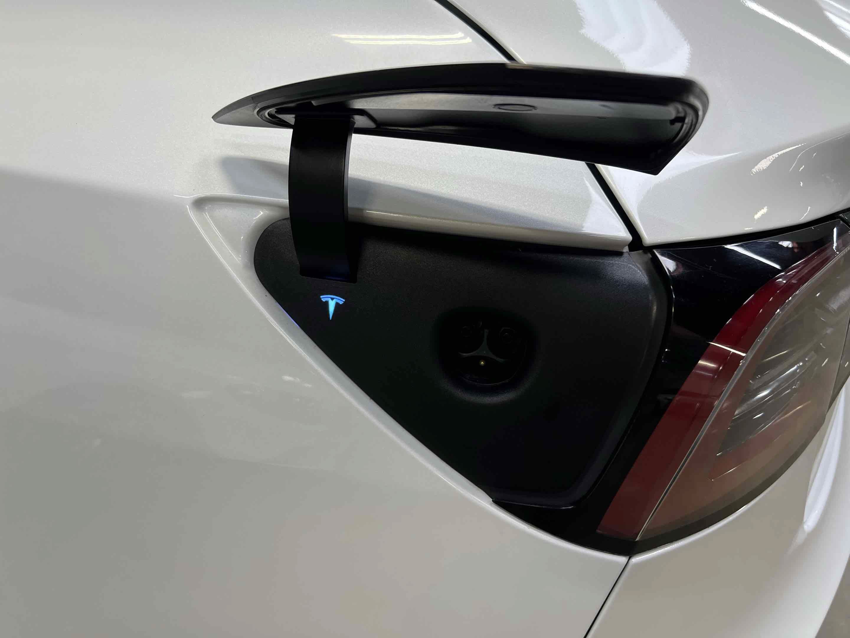 Used 2022 Tesla Model 3 RWD image 14