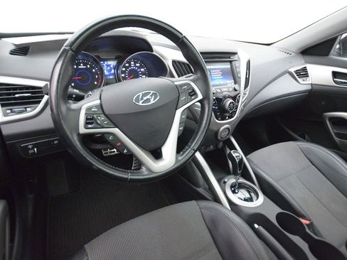 Used 2014 Hyundai Veloster w/ Style Package 02 image 16