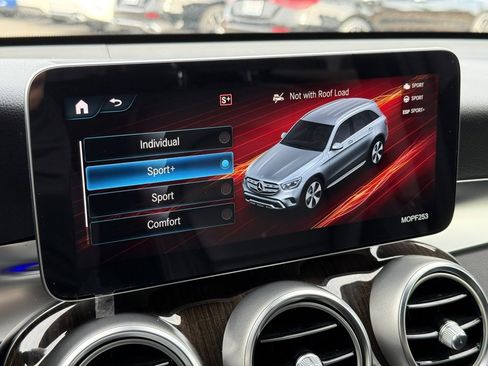 Used 2020 Mercedes-Benz GLC 300 image 6