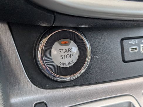 Used 2022 Nissan Murano SV AWD/4WD image 29