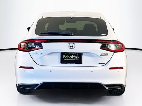 Used 2025 Honda Civic Sport Touring image 7