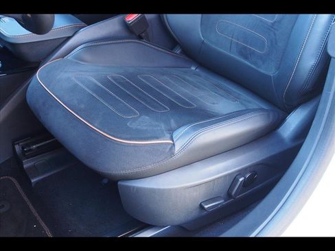 Used 2022 Ford Mustang Mach-E GT image 18