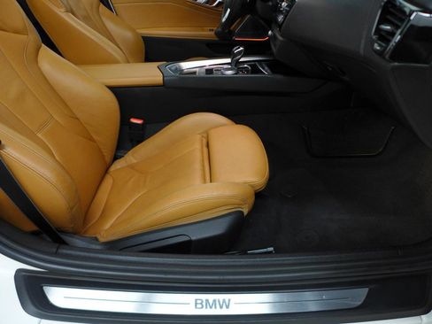 Used 2019 BMW Z4 sDrive30i w/ Executive Package RWD image 59