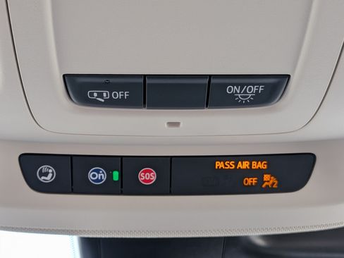 Certified 2023 Buick Envision Essence FWD image 30
