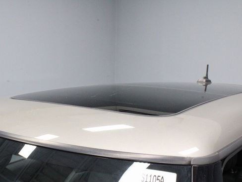 Used 2023 MINI Cooper S image 34