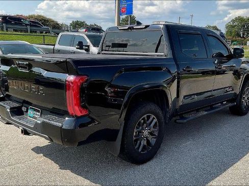 Used 2023 Toyota Tundra Platinum AWD/4WD image 6