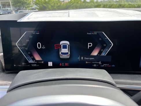 Used 2026 BMW X5 xDrive40i w/ M Sport Package image 15