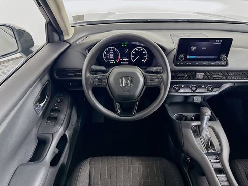 Certified 2023 Honda HR-V LX image 18