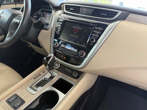 Used 2020 Nissan Murano SV w/ Premium Package FWD image 37