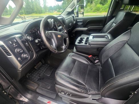 Used 2016 Chevrolet Silverado 2500 LTZ w/ Duramax Plus Package AWD/4WD image 20