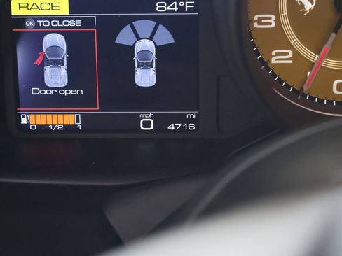 Used 2019 Ferrari 488 Spider RWD image 64