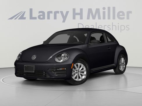 Used 2018 Volkswagen Beetle 2.0T Coast FWD image 1