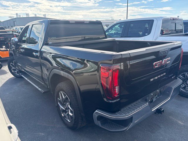 Used 2023 GMC Sierra 1500 SLT RWD image 7