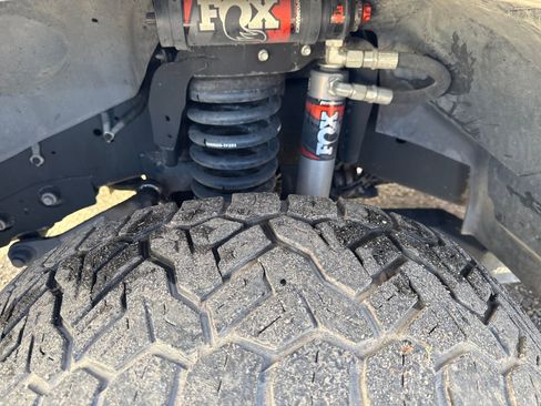 Used 2022 RAM 2500 Tradesman w/ Chrome Appearance Group image 28