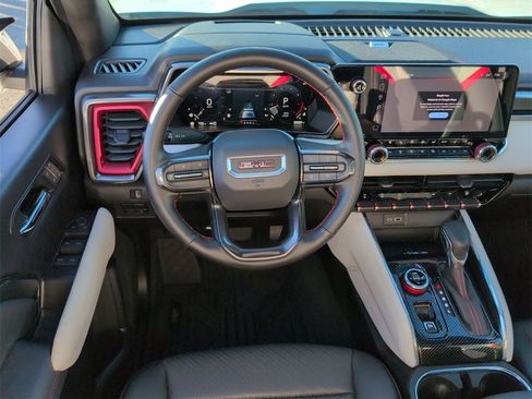 Certified 2024 GMC Canyon AT4X w/ AT4X AEV Edition image 22