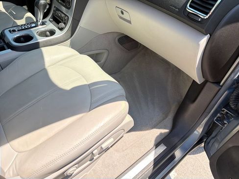 Used 2008 GMC Acadia SLT AWD/4WD image 41