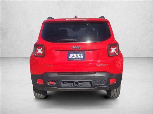 Used 2017 Jeep Renegade Trailhawk image 7