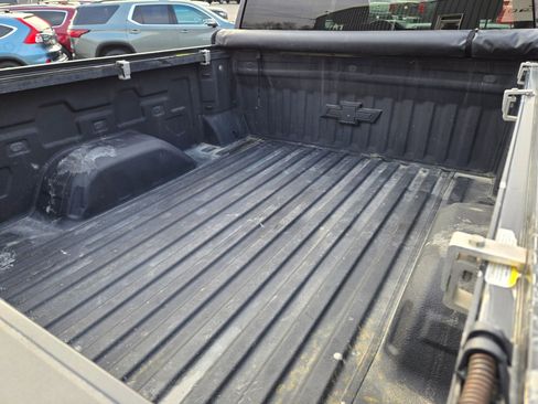 Used 2023 Chevrolet Silverado 1500 LT w/ Max Trailering Package AWD/4WD image 26