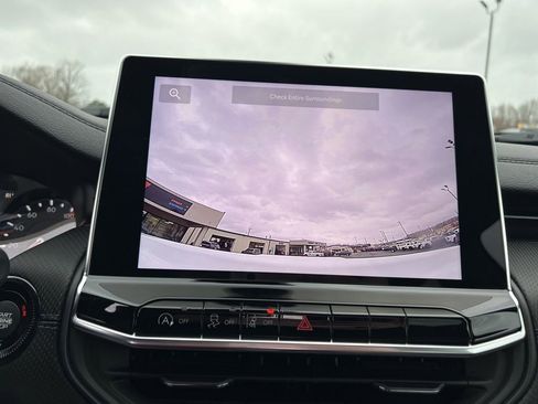 New 2026 Jeep Compass Latitude image 27