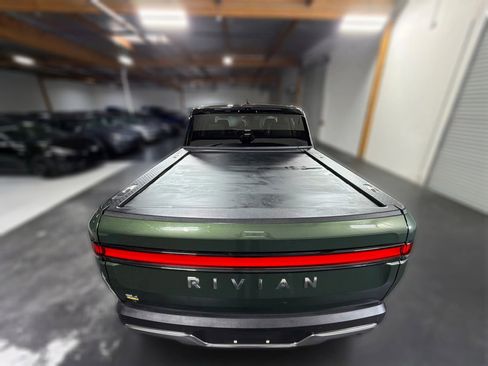 Used 2022 Rivian R1T Adventure AWD/4WD image 11