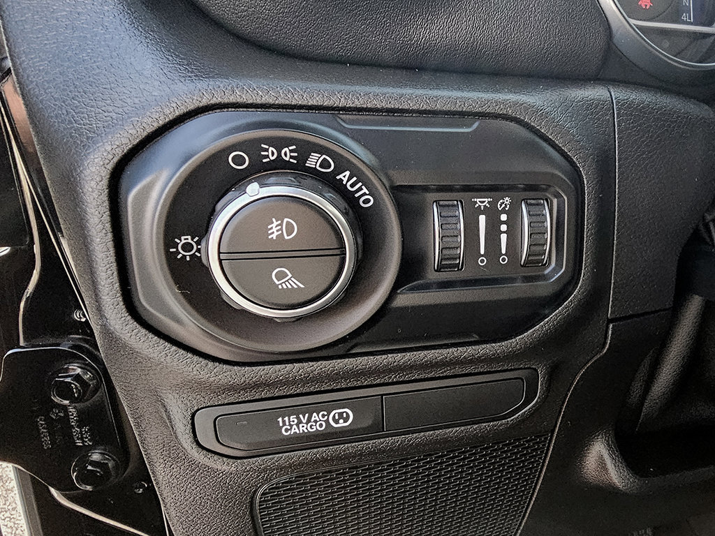 Used 2020 Jeep Gladiator Rubicon AWD/4WD image 30