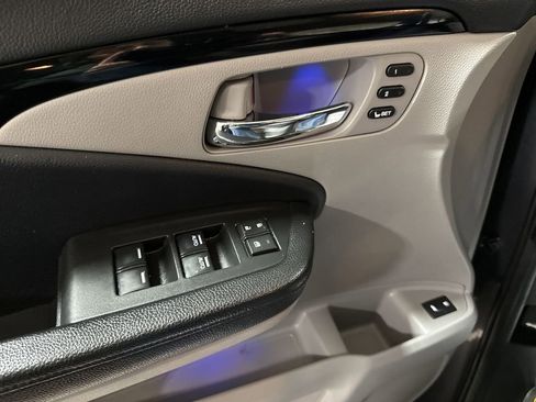 Used 2017 Honda Pilot Touring image 22