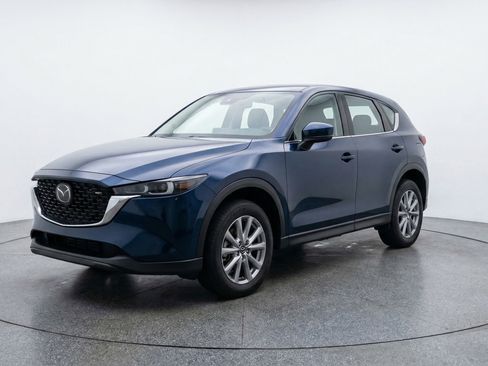 Used 2024 MAZDA CX-5 AWD 2.5 S w/ Select Package image 3