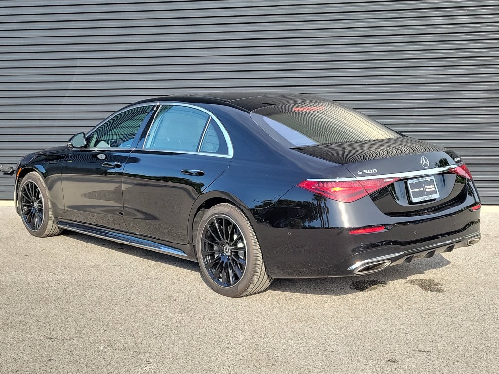 Used 2026 Mercedes-Benz S 500 4MATIC image 3