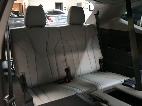 Used 2024 Acura MDX FWD w/ Technology Package image 39