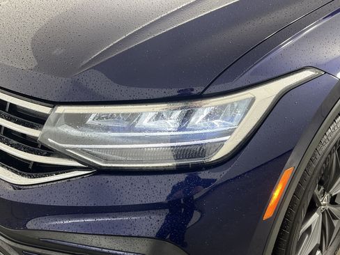 Certified 2022 Volkswagen Tiguan SE w/ Panoramic Sunroof Package image 25