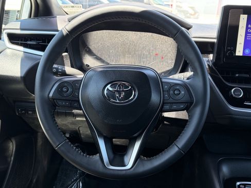 Certified 2025 Toyota Corolla SE FWD image 16