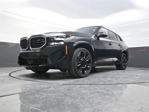 Used 2024 BMW XM image 26