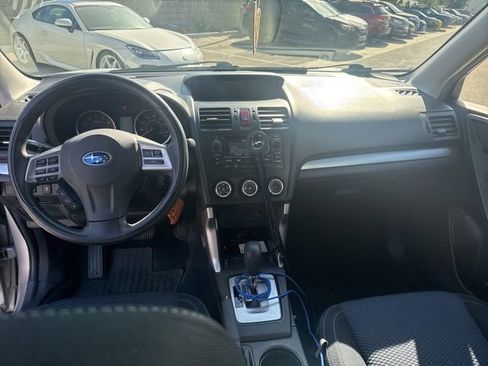 Used 2014 Subaru Forester 2.5i Premium w/ Popular Package #2 AWD/4WD image 11