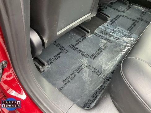 Used 2018 Tesla Model 3 Performance image 27