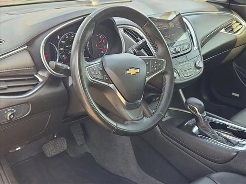 Used 2024 Chevrolet Malibu LT image 7