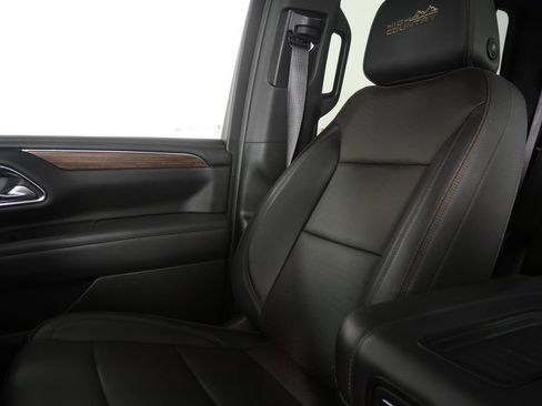 Used 2023 Chevrolet Tahoe High Country AWD/4WD image 26