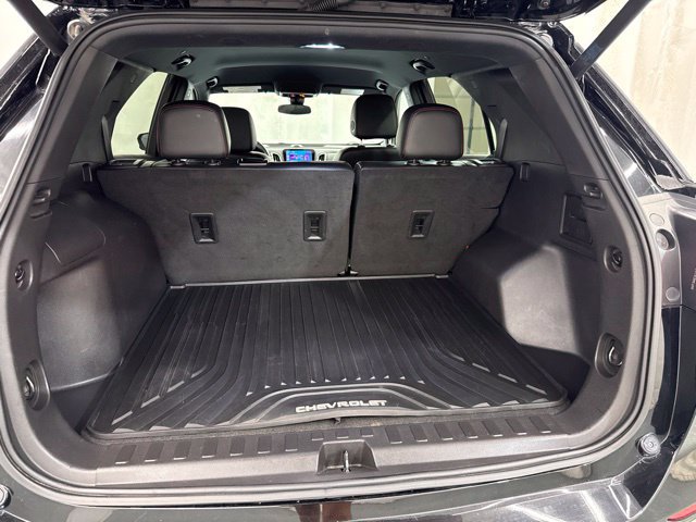 Used 2023 Chevrolet Equinox RS FWD image 10