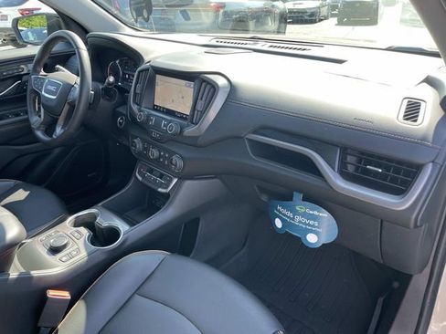Certified 2022 GMC Terrain AT4 w/ Infotainment Package II AWD/4WD image 23