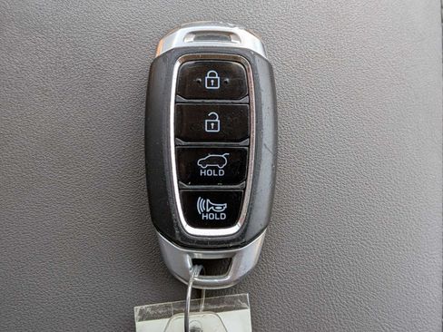 Used 2020 Hyundai Santa Fe SEL w/ Convenience Package AWD/4WD image 32