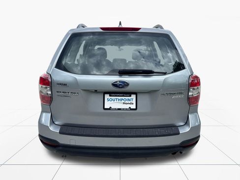 Used 2016 Subaru Forester 2.5i w/ Alloy Wheel Package image 7