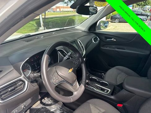 Used 2018 Chevrolet Equinox LT AWD/4WD image 36