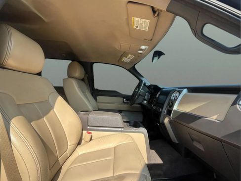 Used 2014 Ford F150 XLT w/ Equipment Group 302A Luxury AWD/4WD image 11