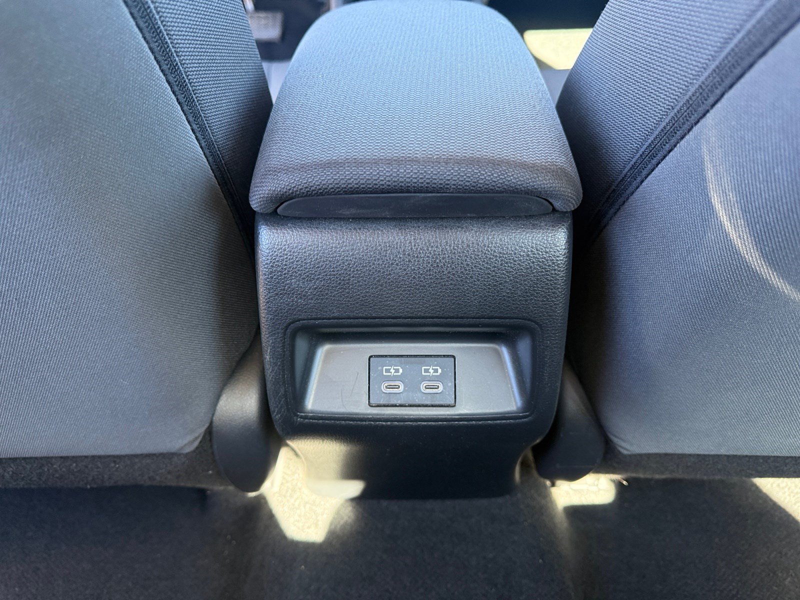 Used 2024 Toyota Corolla LE FWD image 30