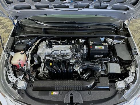 Used 2020 Toyota Corolla LE FWD image 33