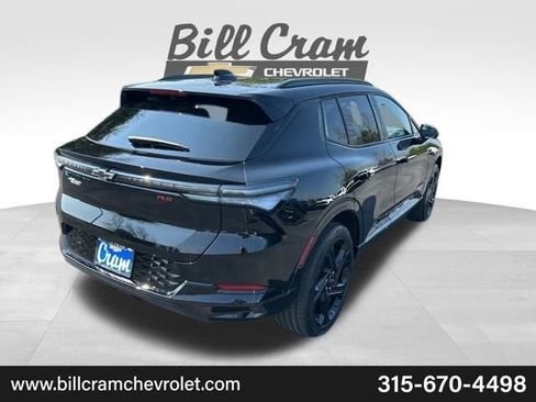 New 2025 Chevrolet Equinox EV RS image 39
